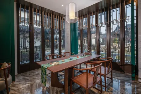 Suqian SCHOLARS BOUTIQUE Hotel (Suzhou Street) Отели рядом с достопримечательностью «Baolong 24Th Street»