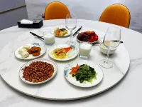 Niyawan Hotel Hotels in Minfeng