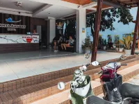 Lanta Ray Bay Hotel Hotels near Mai Kaew