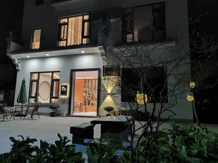 Henian Liusu (Likeng Scenic Area) Отели рядом с достопримечательностью «Shui Mo Shanghe Scenic Area»