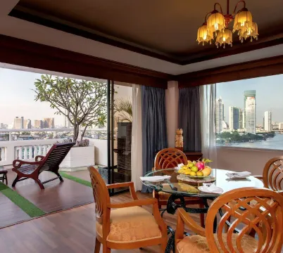 สวีทเอ็กเซ็กคิวทีฟที่มีเตียงคิงไซส์และลาน