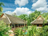 Xishuangbanna Jinghong Yunjian Qixin Rainforest Holiday VILLA 경홍 대금탑사(징홍시 다진타쓰) 주변 호텔