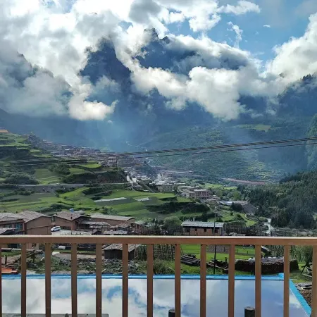 Zhagana Cloud Guesthouse
