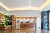 Flower 花澗棲居酒店（賀州學院永豐湖濕地公園店） 鄰近沙田銅鼓塘劉氏學貴公袔的酒店