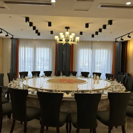 Jinyinshan Jinrui Hotel