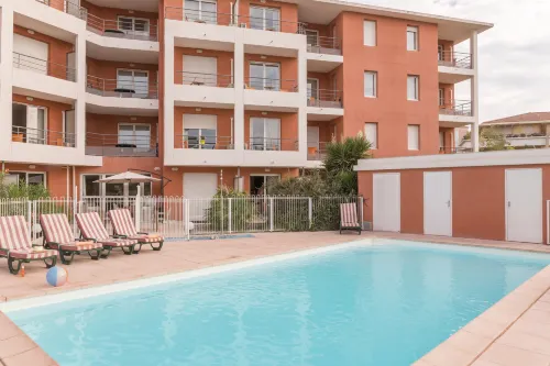 Appart'City Classic Aix-en-Provence - la Duranne Hotels in Velaux
