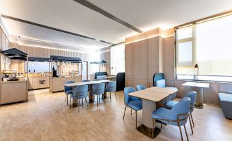 HanTing Hotel (Tangshan Lutai Economic Development Zone)