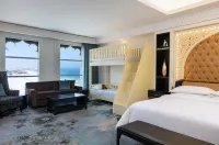 Sheraton Sharjah Beach Resort & Spa - balcony