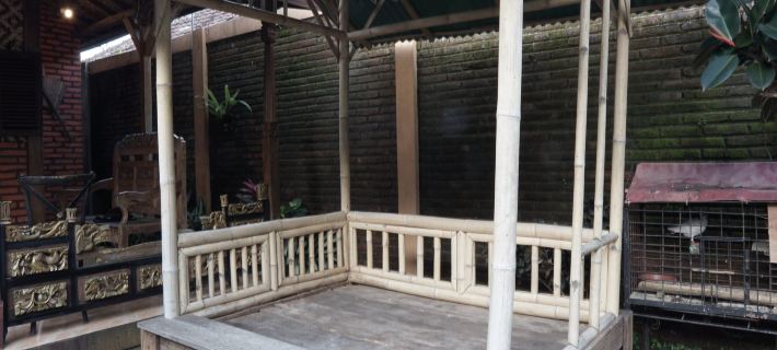Hotel O Holy HomestayNearWisata Kopi Desa Tamansari Hotel di Licin