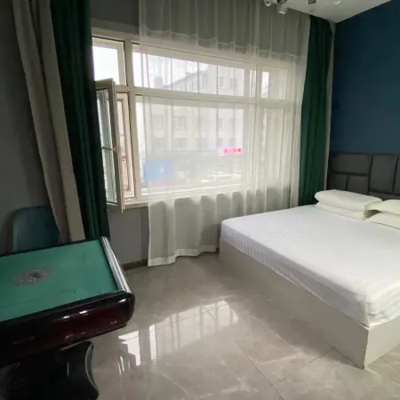 Fujinjiangjing Express Hotel