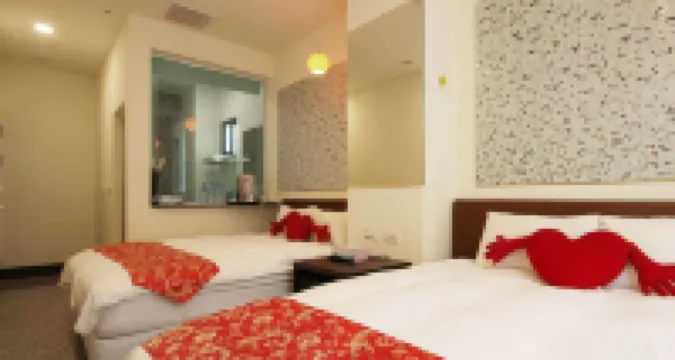 Sun Moon Lake Crown Yu Hotel 文武廟周辺のホテル