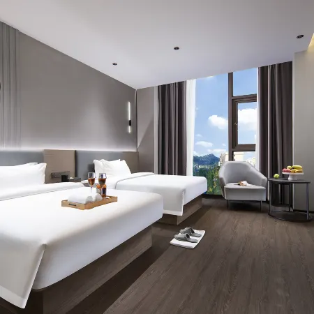 VALATOMS Fanlatu Hotel (Mianyang High-Speed Railway Station CapitaMall)