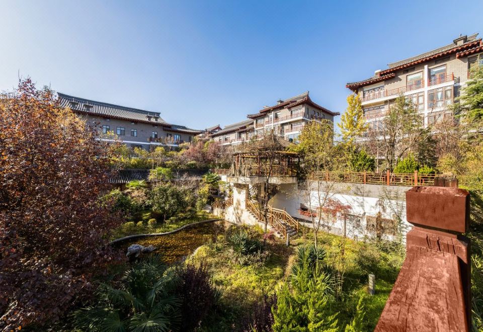 4. 첸쉰 가든 뷰 ..