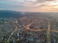 GeLi Hotel (Cenxi People's Hospital Bus Terminal) - 주차장