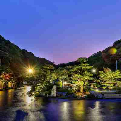 湯快リゾートプレミアム 南紀勝浦温泉 越之湯 Hotel Exterior