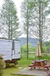 Xiangtan Tuju Camping Shanye Resort RV Homestay