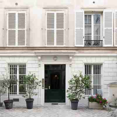 HIGHSTAY - Luxury Serviced Apartments - Tuileries Garden Hotel Exterior
