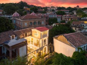 Xiangxiang Xiaoyuan Homestay (Gulangyu Branch)