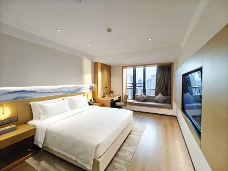 Qianhai Service Apartment