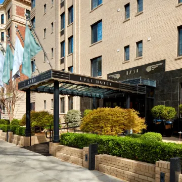Lyle Washington DC Hotels near Columbia Heights