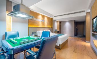 Aidu Chuangxiang Hotel (Yudong West Bus Station)