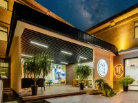 Gomo Hotel(Mount Huashan Scenic Area Visitor Center Store) Hotels in Huayin