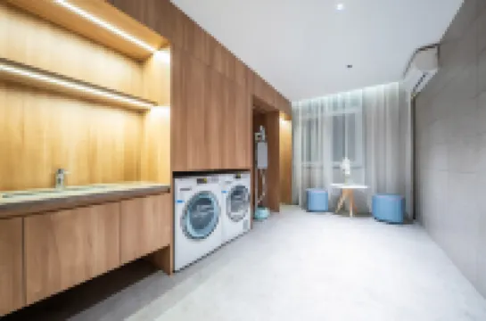 Home Inn Neo (Ankang Bashan Middle Road Anyunsi Branch)