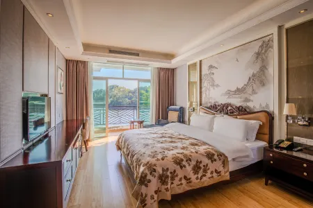 Huizhou Lakefacing Resort Co.Ltd Отели рядом с достопримечательностью «Fengzhu Garden»