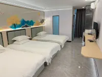Fengkai Dihao Business Hotel - Balcony