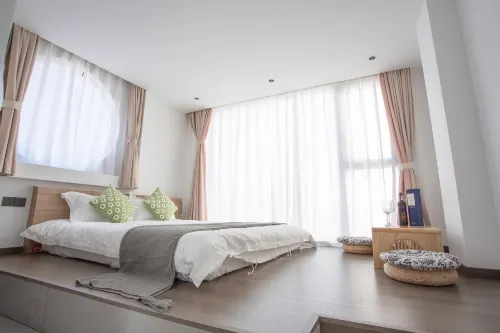 Xiapu Chuli Homestay - غرفة مطلة على الجبل