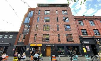 Quay Apartments Manchester