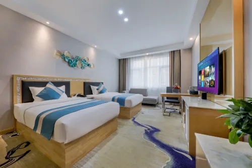 Silk Road Ruihua Hotel (Zhangye West High-Speed Railway Station)