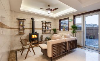 Persimmon Craft Brewing · Design Light Luxury Homestay