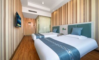 Luohe Jingyue creative Hotel