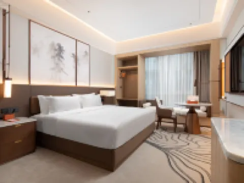 Grand Skylight Hotel, Dingsheng, Fengcheng Hotels in Fengcheng