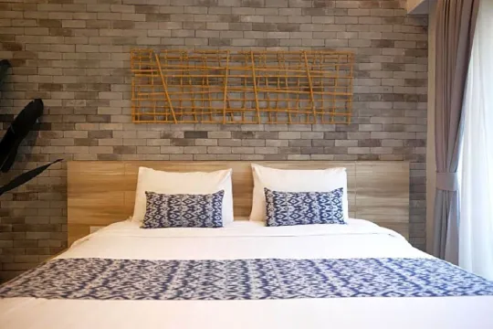 ห้องเตียงใหญ่ไทยซิมเพิล