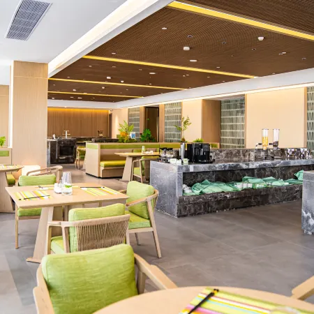 Xialian Hotel (Guangxi Dongrong Stone Calcium Carbonate Trading Center)