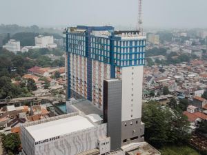 Bigland Hotel International and Convention Hall Bogor