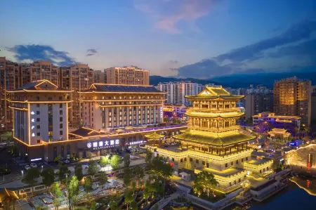 Xichang Guantang Hotel (Qionghai 17 Degrees Tang Garden Branch) Отели рядом с достопримечательностью «Xiaoyucun»