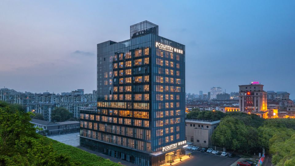 Country Inn & Suites by Radisson Hotel (Suzhou Zhangjiagang Jiyang Lake Mambat Plaza)