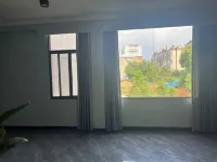 Yunxi and Home Hotel - 2성급