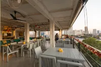 Riverview Residence - sarapan