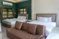 Big Tree Resort Hotels near Kamphaeng Phet Rajabhat University