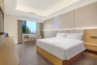Chenxi International Hotel (Ruili Duobao City)