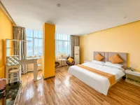 Lankao Meike Fashion Hotel