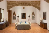 Parador de Santo Domingo Bernardo de Fresneda Hotel di Granon