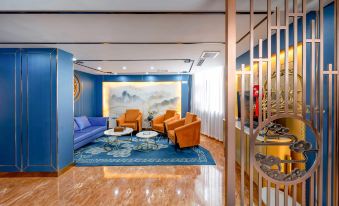 Yichuan Shengyuan Business Hotel