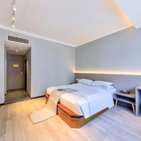 Runze Hotel