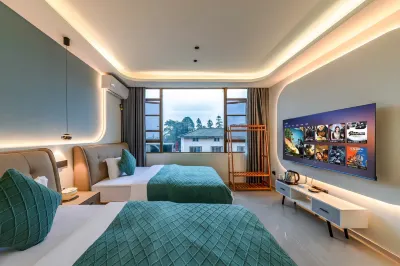 Emeishan Xiangyuan Leisure Center Hotels in Linggongli/Qiliping