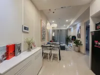 Jessica's home in Soho Residence, District 1 Hotels near Russian Market
